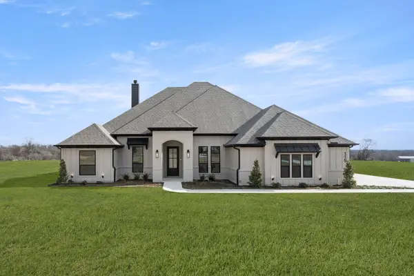 115 Blackstar Lane, Decatur, TX 76234