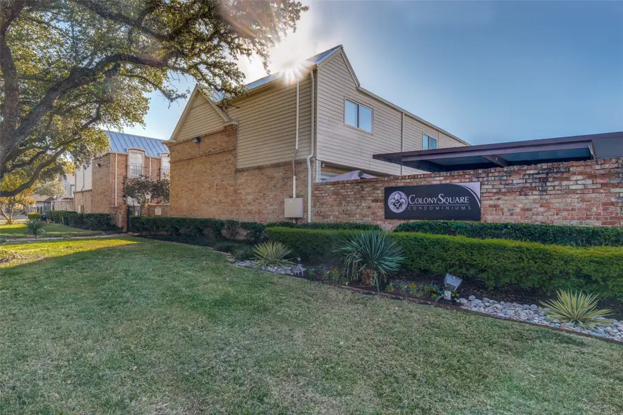 9843 Park Lane Court, Dallas, TX 75220 - Image #2