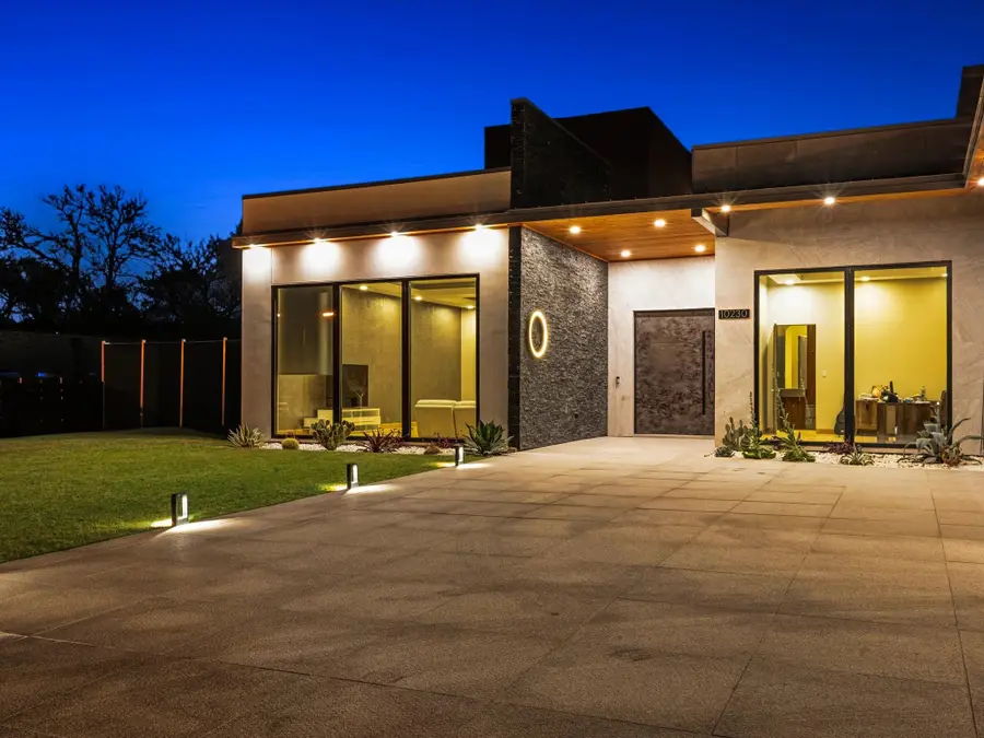 10230 Marsh Lane, Dallas, TX 75229 - Image #3