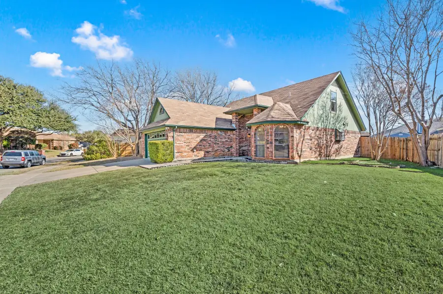 7732 Partridge Drive, Watauga, TX 76148 - Image #2