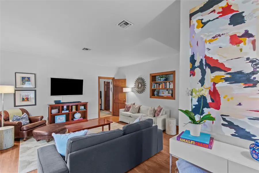 209 Preston Avenue, Shreveport, LA 71105 - Image #2