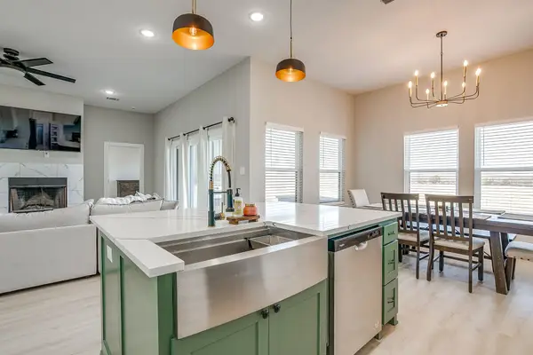 920 Kite Road, Mineral Wells, TX 76067