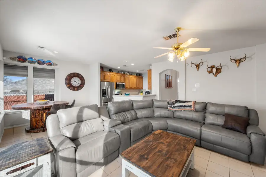 4840 Valley Springs Trail, Fort Worth, TX 76244 - Image #3