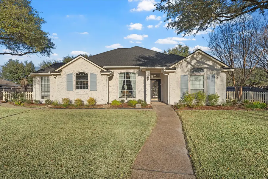 840 Country Lane Drive, McGregor, TX 76657 - Image #2