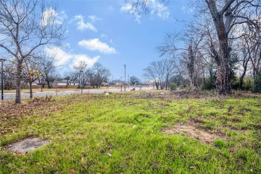 2525 Saint Clair Drive, Dallas, TX 75215 - Image #3