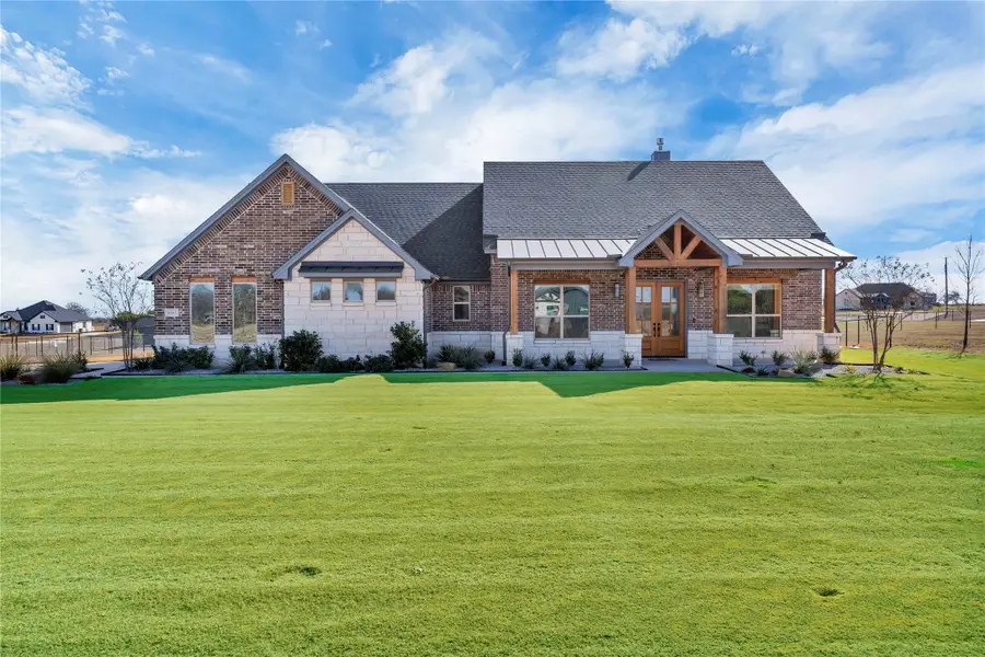 6641 Buffalo Ridge Circle, Godley, TX 76044 - Image #2