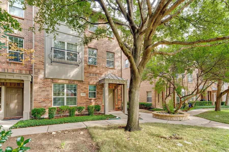 3912 Amberwood Drive, Addison, TX 75001 - Image #2