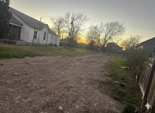 3007 Clinton Avenue, Fort Worth, TX 76106 - Image #1