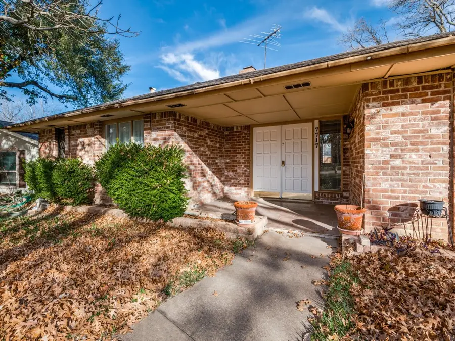 7717 El Padre Lane, Dallas, TX 75248 - Image #2