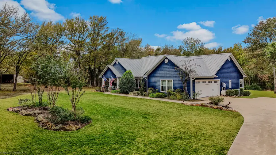 363 Private Road 451, Whitewright, TX 75491 - Image #3