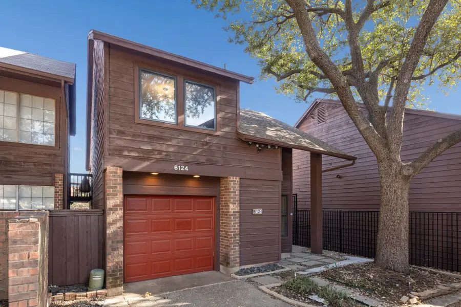 6124 Summer Creek Circle, Dallas, TX 75231 - #3