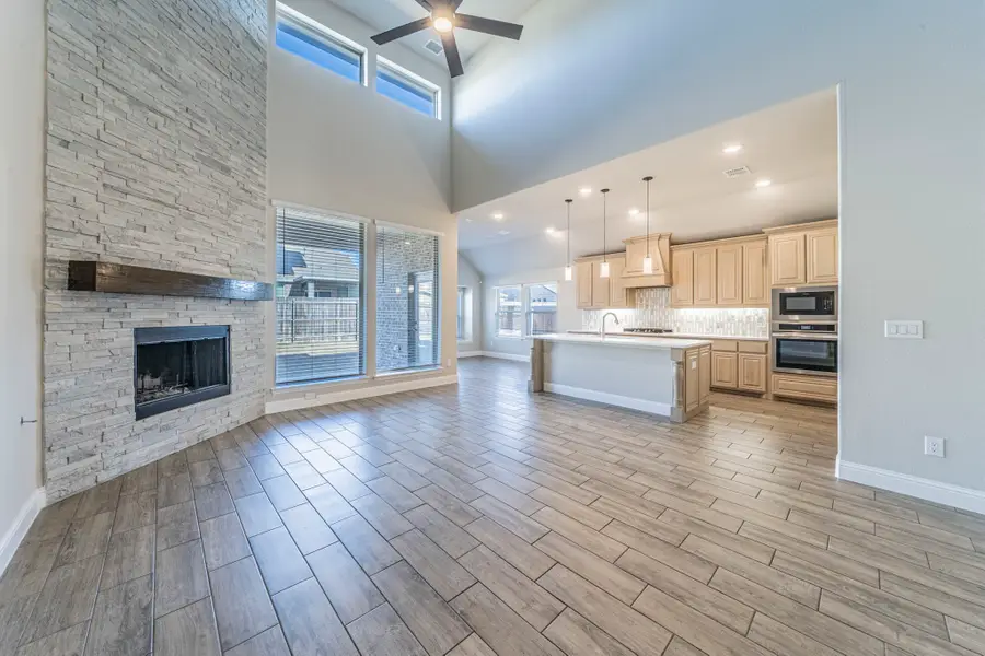 1049 Snowy Owl Drive, Alvarado, TX 76009 - Image #3