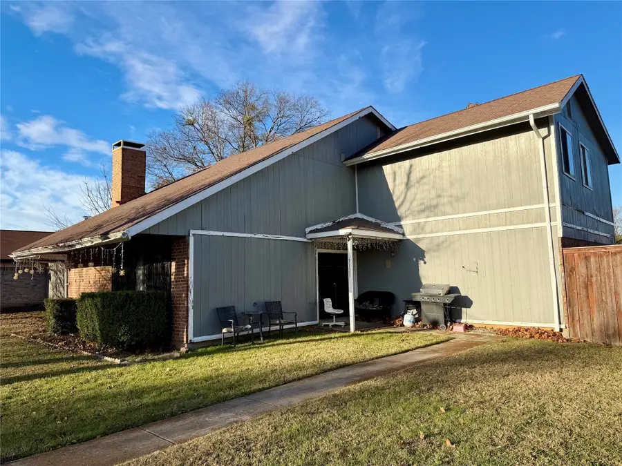 3121 Castle Rock Lane, Garland, TX 75044 - Image #3