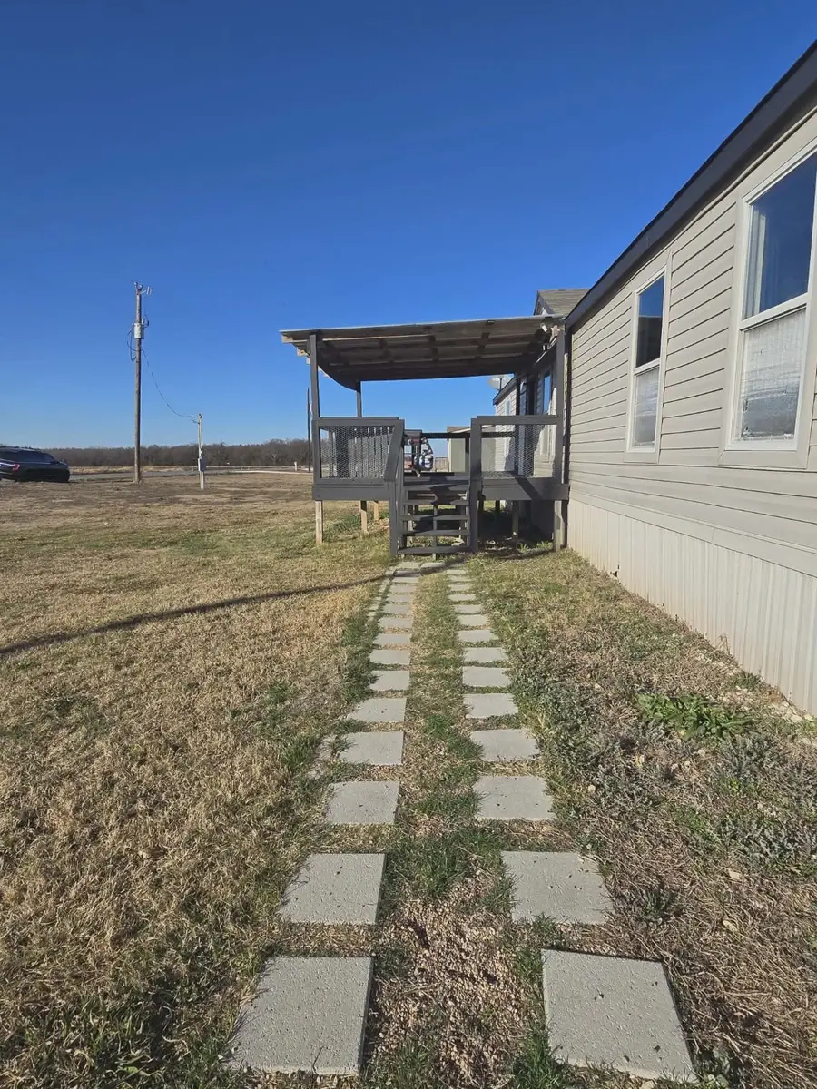 1381 Hackleman Road, Whitesboro, TX 76273 - #3