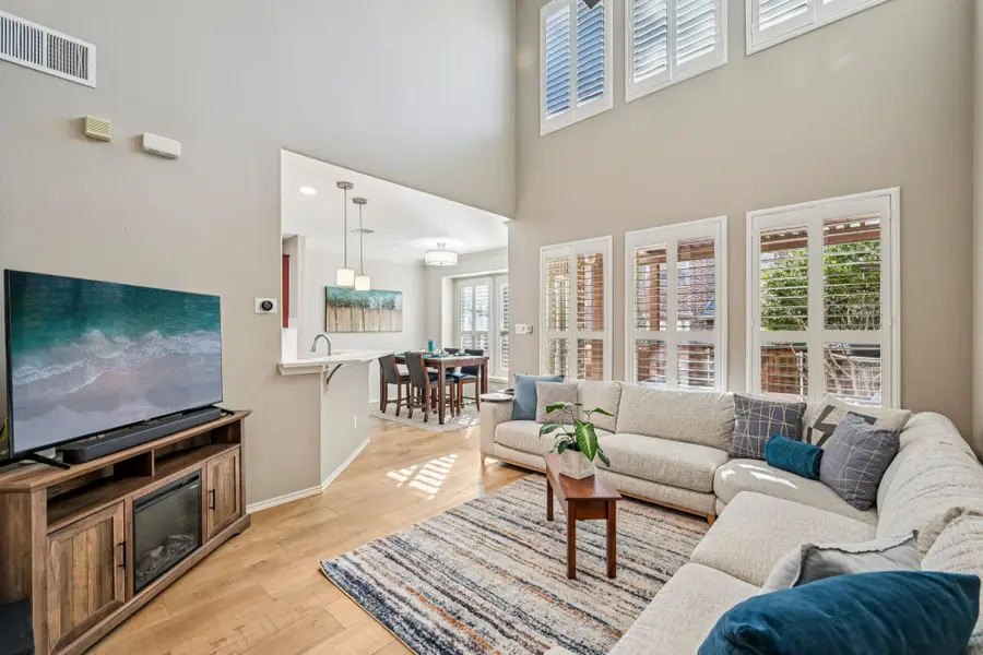 194 Venice Trail, Lewisville, TX 75067 - Image #3