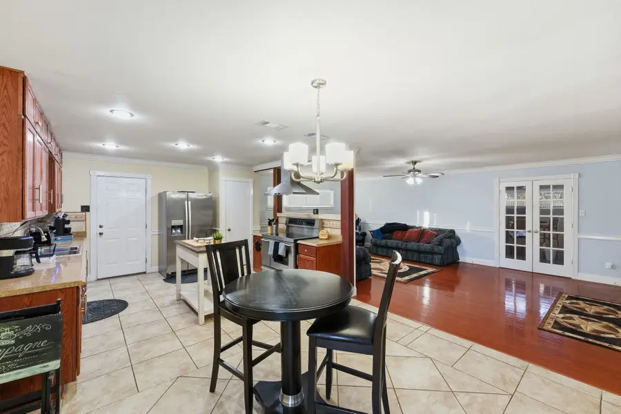 1809 James Street, Irving, TX 75061 - Image #2