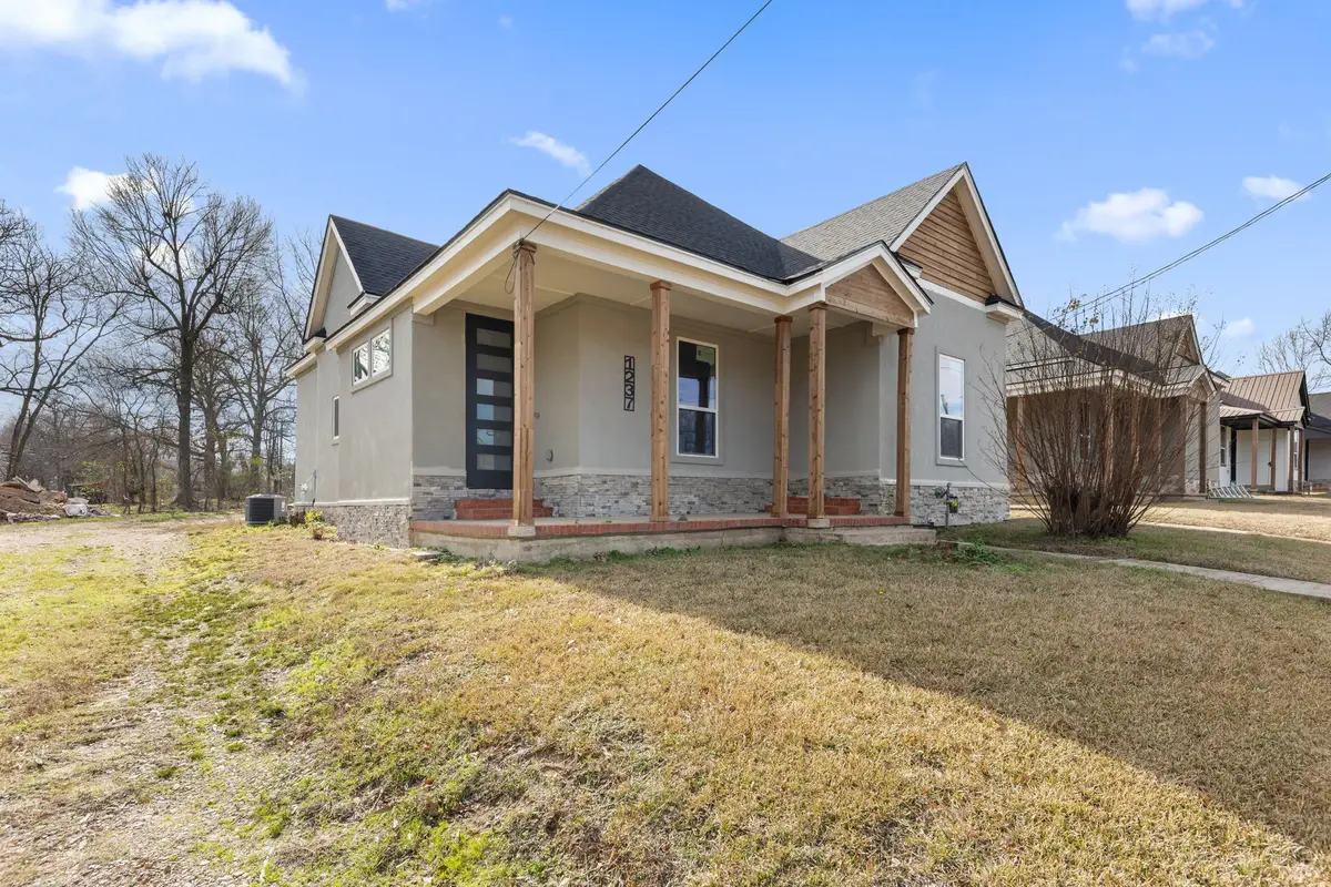 1237 Bonham Street, Paris, TX 75460 - #1