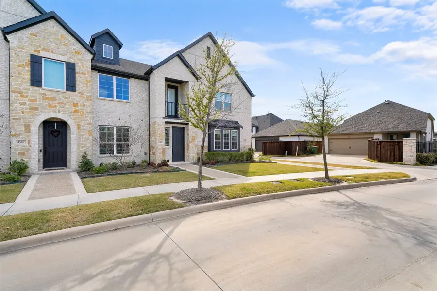 4507 Cypress Thorn Drive, Arlington, TX 76005 - Image #2