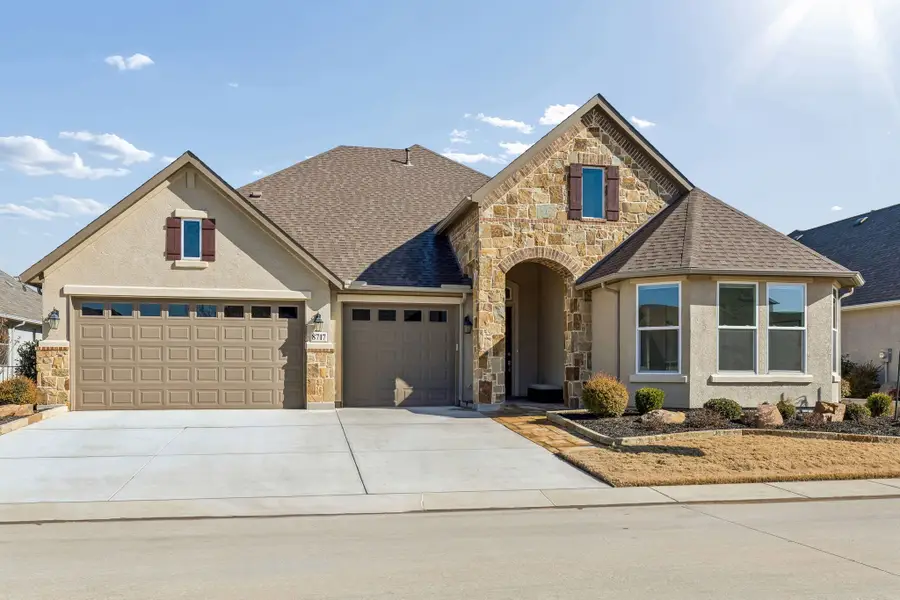 8717 Basanite Avenue, Denton, TX 76207 - Image #2