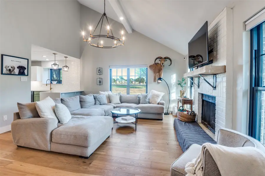 2037 Espinosa Drive, Carrollton, TX 75010 - Image #2