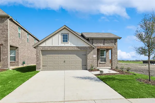 1719 Glacial Beech Lane, Forney, TX 75126