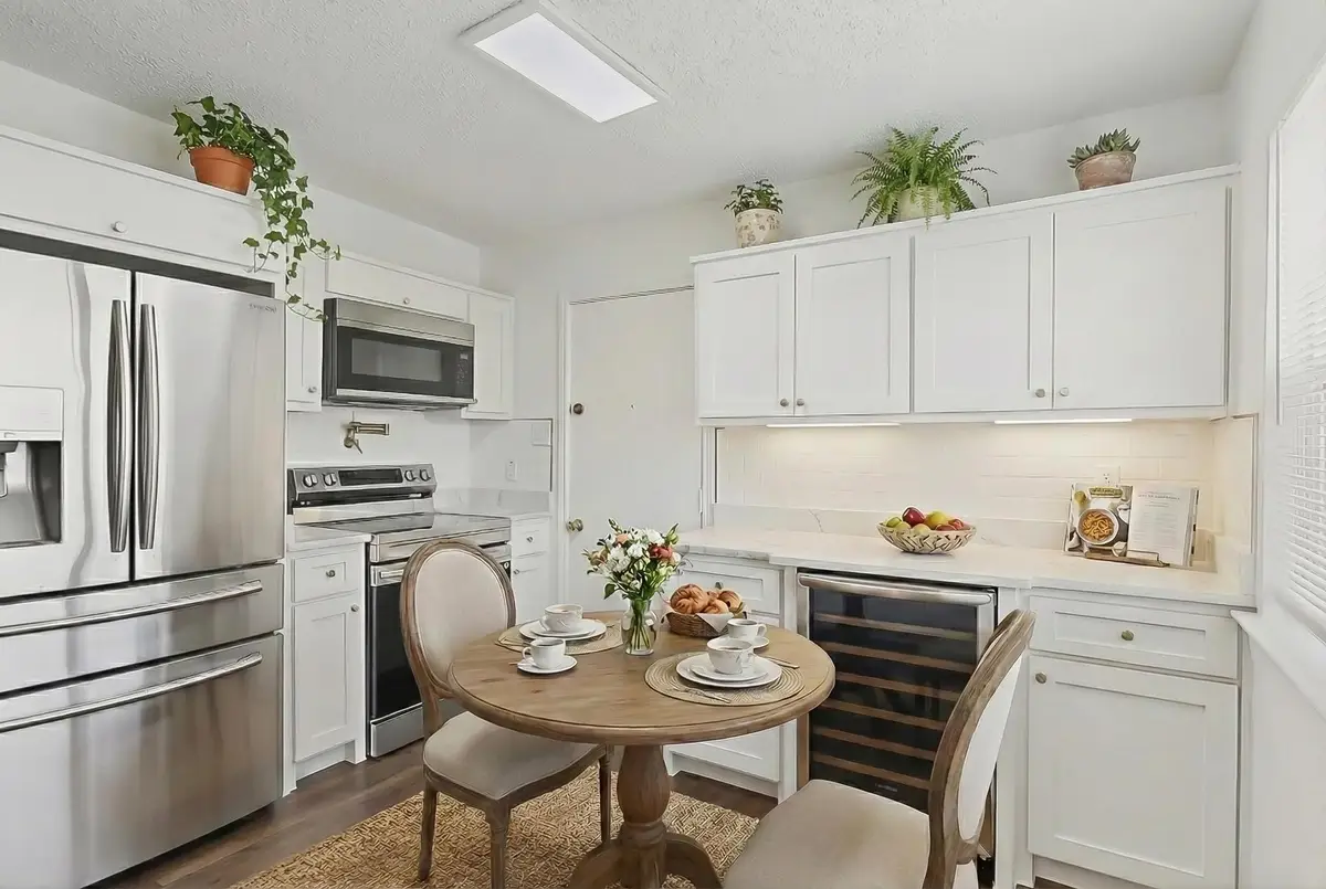 1700 Manor Garden, Greenville, TX 75401 - #1