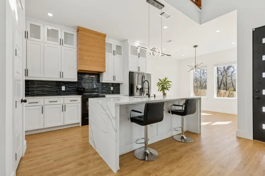 3316 Linfield Road, Dallas, TX 75216 - Image #3