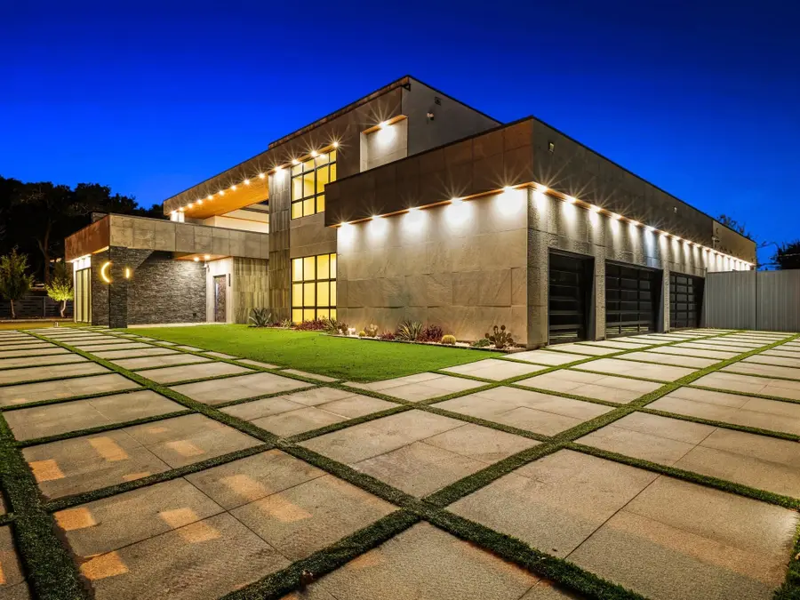 4625 Walnut Hill Lane, Dallas, TX 75229 - Image #3