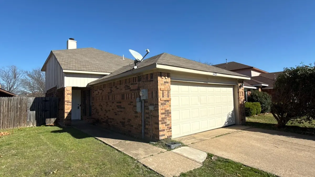4420 Flamingo Way, Mesquite, TX 75150 - Image #1