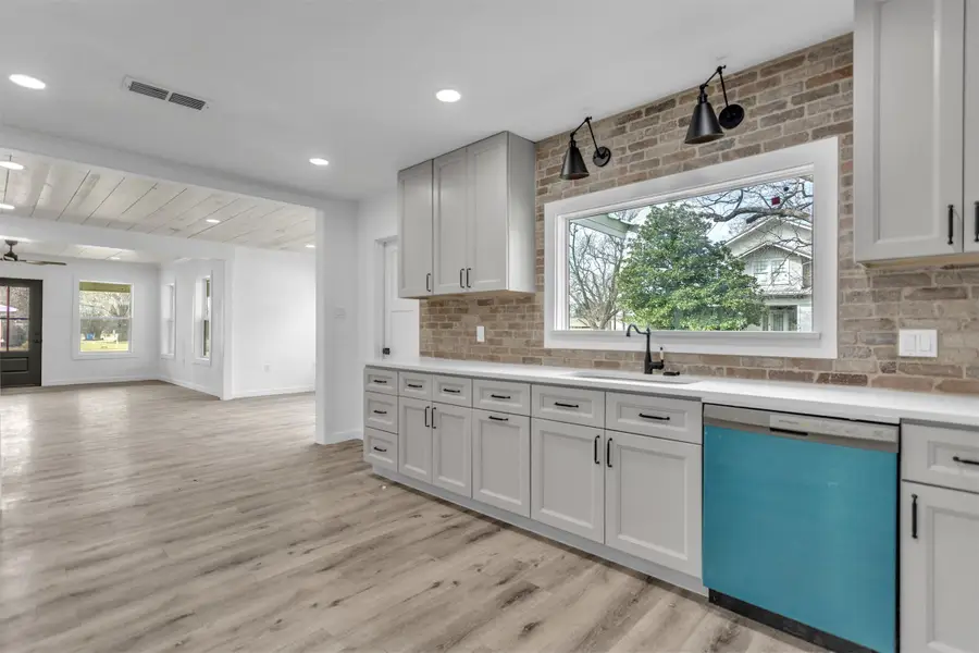 306 Comal, Wortham, TX 76693 - #3