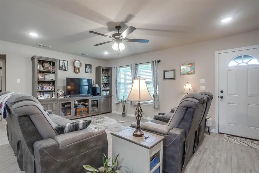 2140 Brown Loop, Poolville, TX 76487 - #3