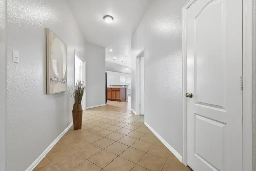 460 Bentson Drive, Argyle, TX 76226 - Image #2