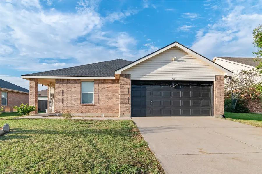 117 Teal Road, Sanger, TX 76266 - Image #2