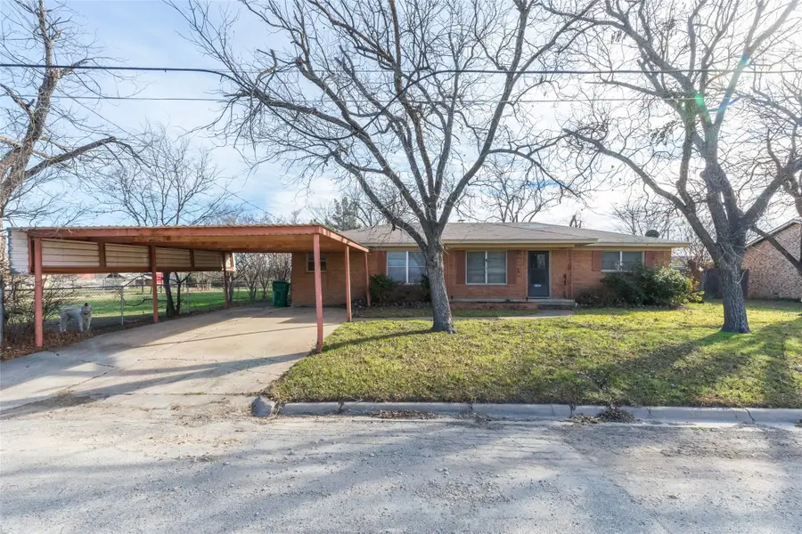 2107 Guadalupe Street, Coleman, TX 76834 - Image #2