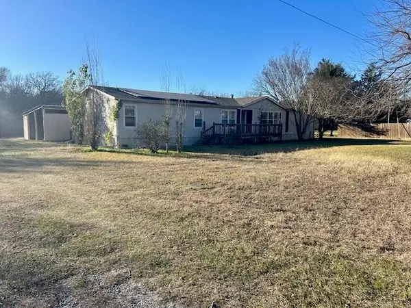385 County Road 161, Streetman, TX 75859