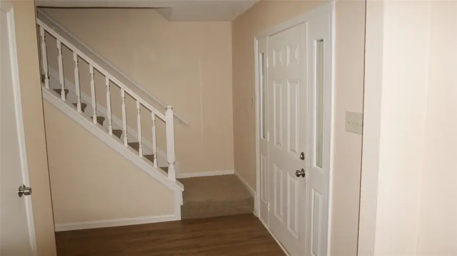 610 Squaw Creek Court, Arlington, TX 76018 - #3