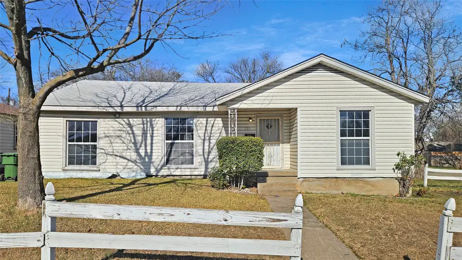 301 Buhler Drive, Garland, TX 75040 - Image #2