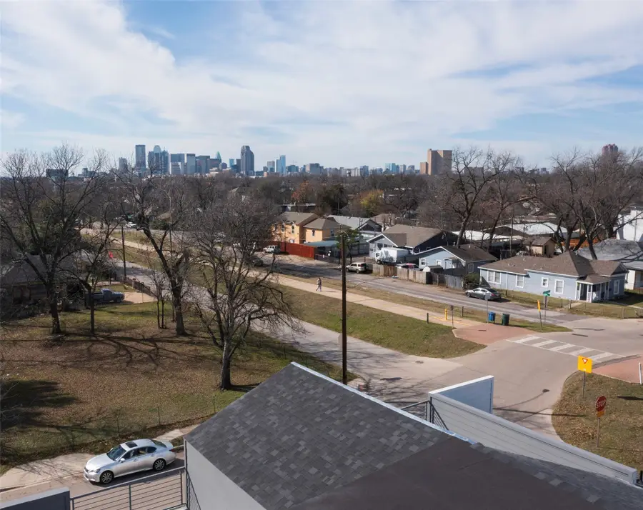 402 S Henderson Avenue, Dallas, TX 75223 - Image #2
