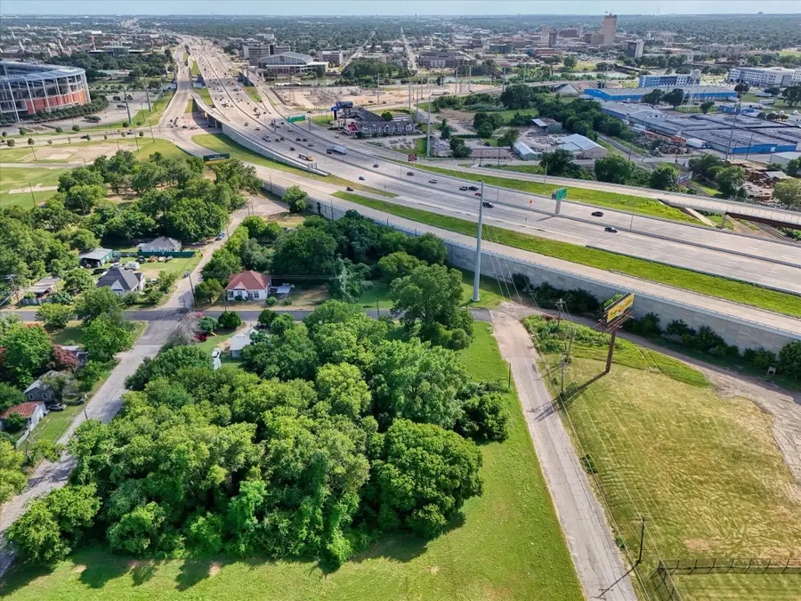 700 Spring Street, Waco, TX 76704 - #3