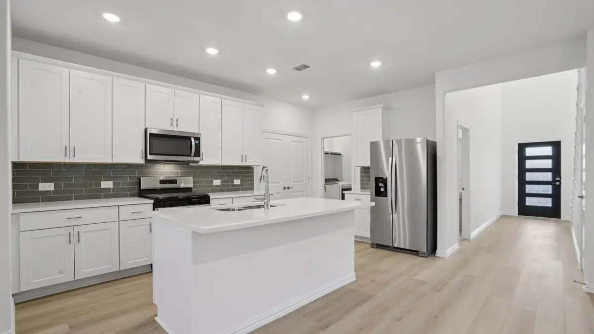 713 Dotty Drive, Princeton, TX 75071 - Image #1