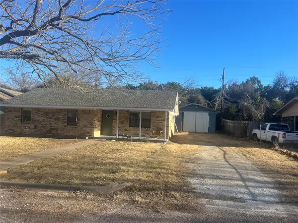 120 Mary Alice Drive, Valley Mills, TX 76689