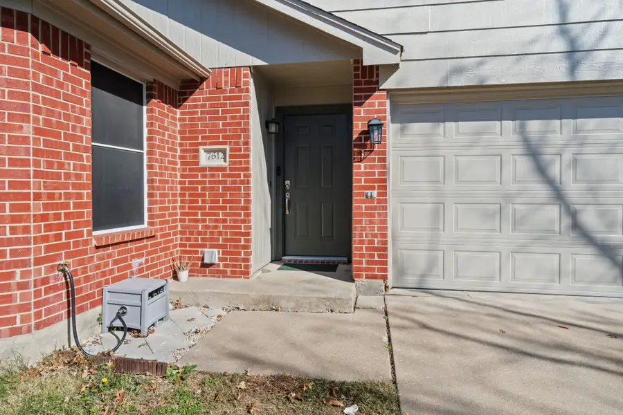 7612 Brittany Place, Fort Worth, TX 76137 - Image #2