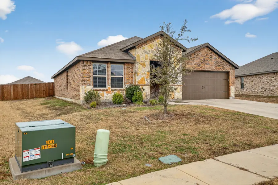 408 Saw Mill Road, Royse City, TX 75189 - Image #2