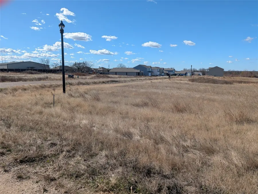 282 Victory Drive, Mabank, TX 75147 - Image #2