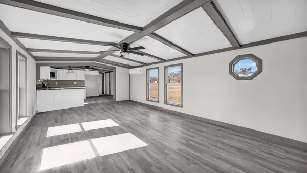 7058 Cimmaron Trail, Weatherford, TX 76087