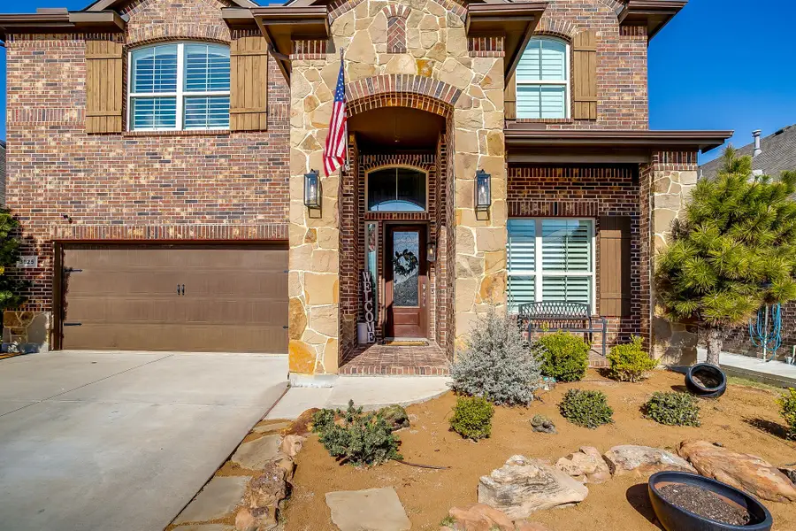 3025 Bella Lago Drive, Fort Worth, TX 76177 - Image #3