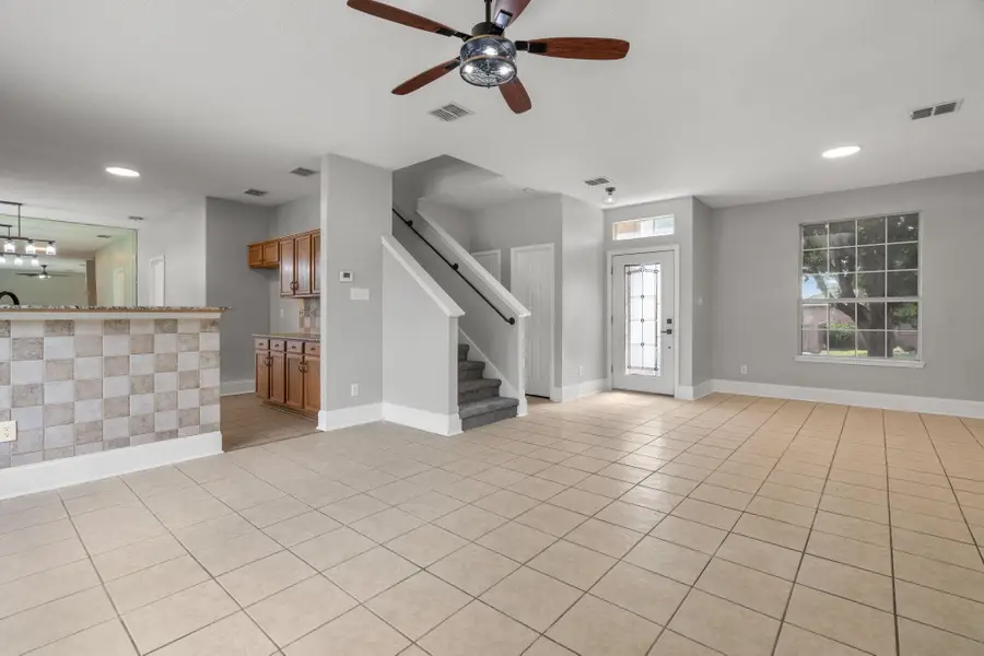 10618 Newcastleton Lane, Rowlett, TX 75089 - Image #2