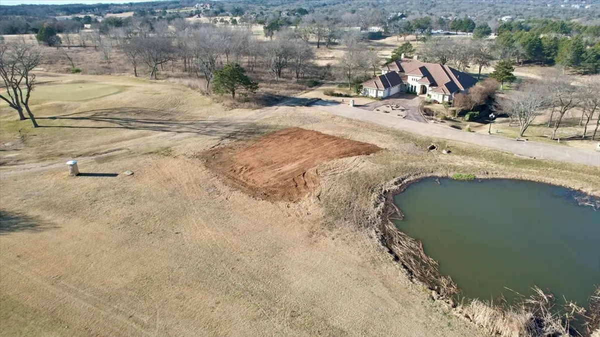 32 Palmer Lane, Pottsboro, TX 75076 - Image #1