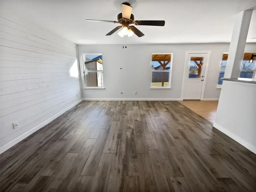 1375 Emily Court, Burleson, TX 76028 - Image #3