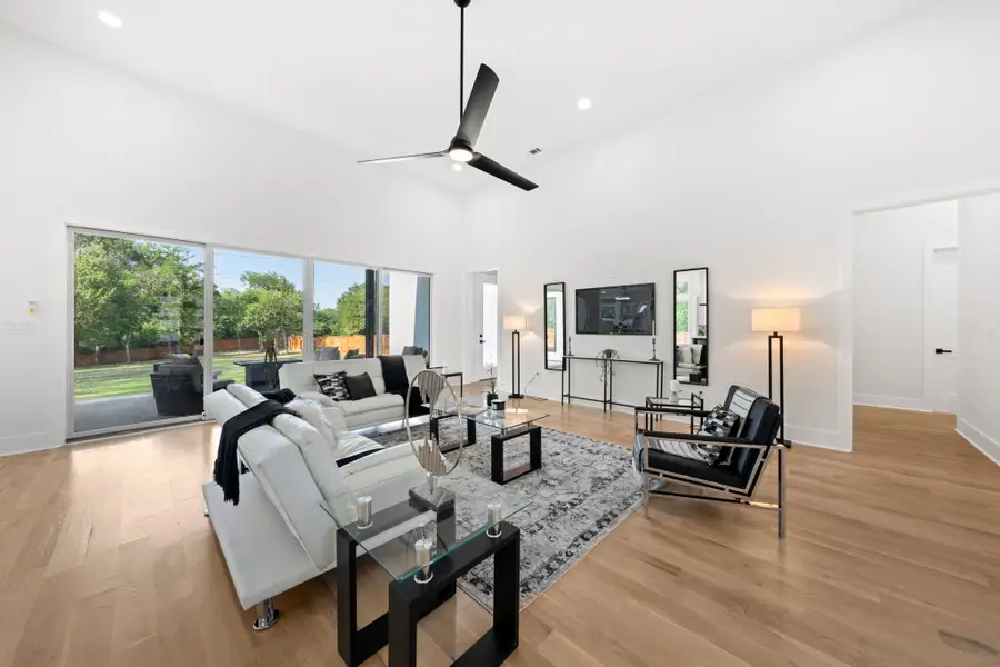 3115 Gibbs Williams Road, Dallas, TX 75233 - #2